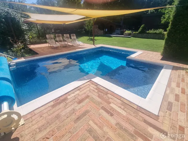 Eladó üdülő és hétvégi ház Budapest XI. kerület, Kőérberek 36 nm