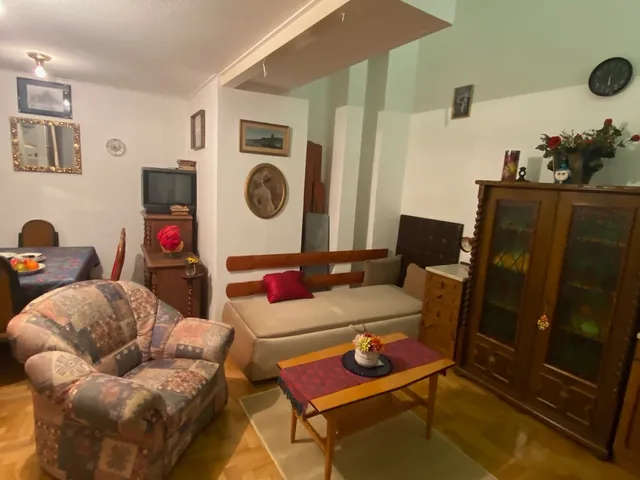 Eladó lakás Budapest VI. kerület, Nagykörúton belüli terület 36 nm