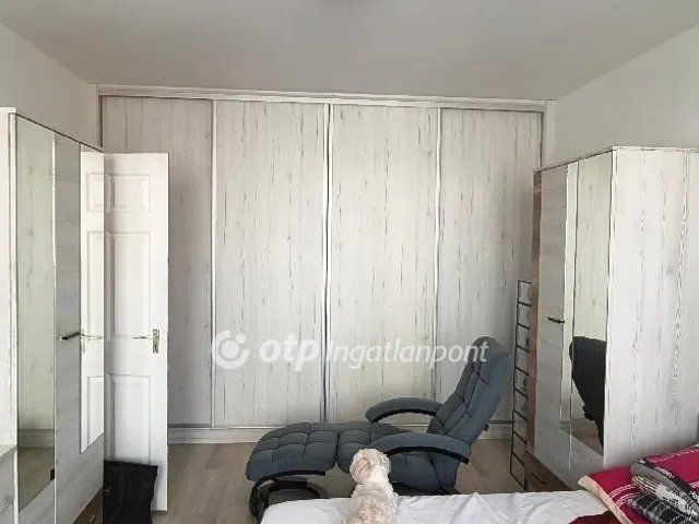 Eladó lakás Dunaújváros 53 nm