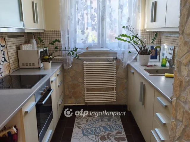 Kiadó lakás Dunaújváros 67 nm