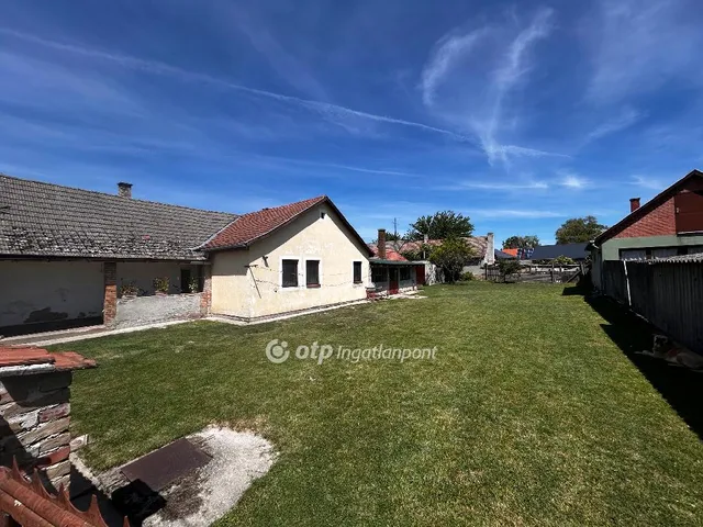 Eladó ház Dunapataj 136 nm