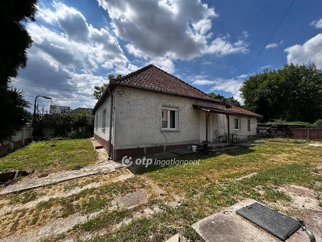 Eladó ház Dunaújváros 126 nm