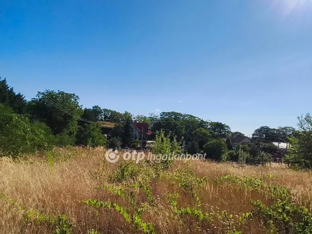 Eladó telek Rácalmás 787 nm