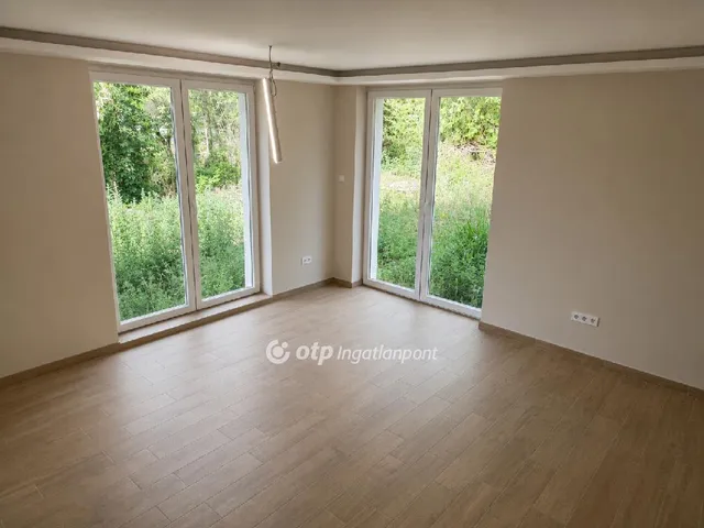 Eladó nyaraló Dunapataj 94 nm
