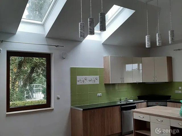 Eladó ház Budaörs, Ganztelep, Verseny 175 nm