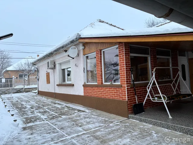 Eladó ház Ceglédbercel 120 nm