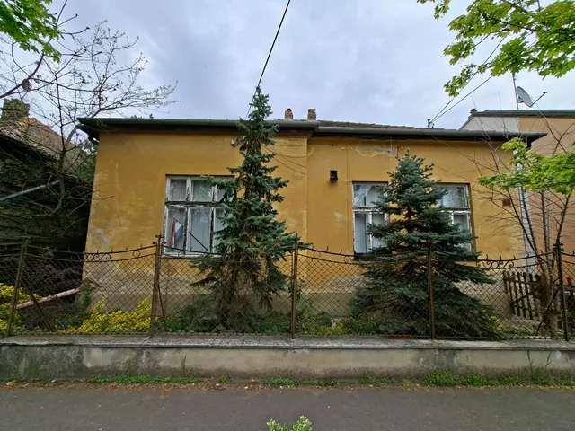 Eladó ház Budapest XV. kerület, Pestújhely 100 nm