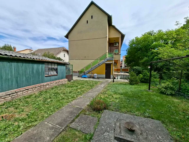 Eladó ház Budapest XV. kerület, Pestújhely 78 nm