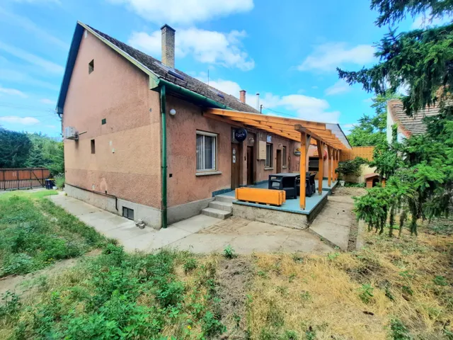 Eladó ház Budapest XV. kerület, Rákospalota 144 nm