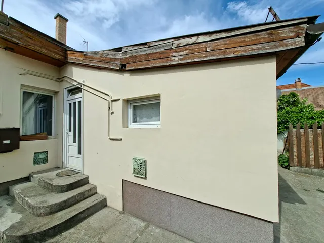 Eladó ház Budapest XV. kerület, Pestújhely 49 nm