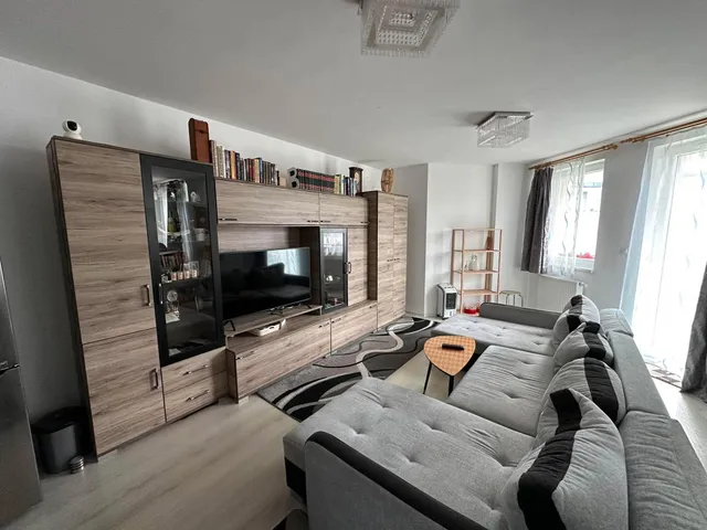 Eladó lakás Budapest XIV. kerület, Herminamező 73 nm
