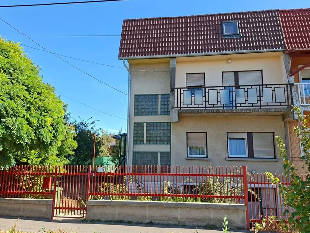 Eladó ház Budapest XV. kerület, Rákospalota 160 nm