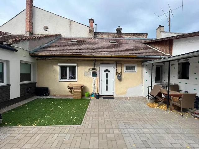 Eladó ház Budapest XV. kerület, Pestújhely 23 nm