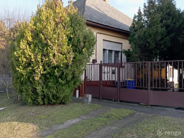 Eladó ház Harta 64 nm