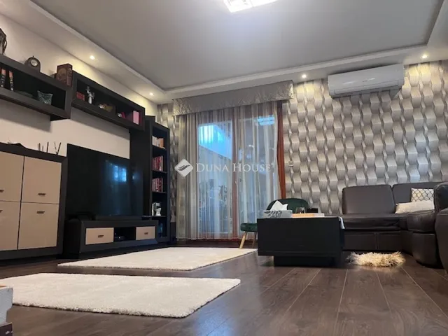 Eladó ház Nyíregyháza, Sóstóhegy 300 nm