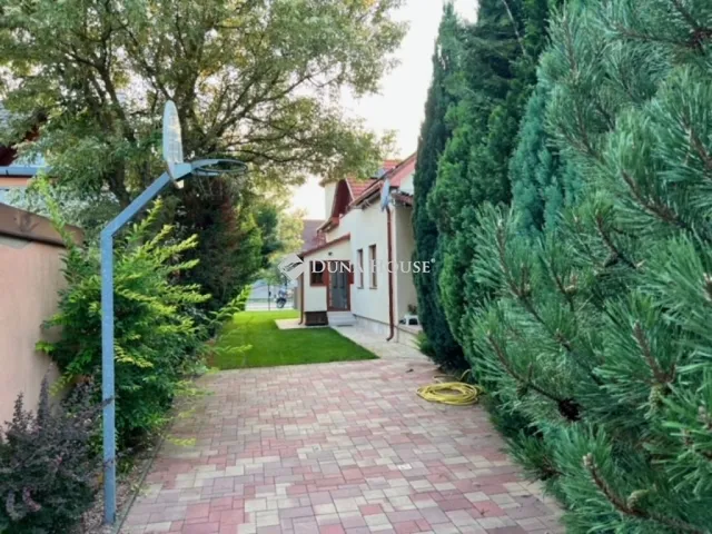 Eladó ház Nyíregyháza, Sóstóhegy 300 nm