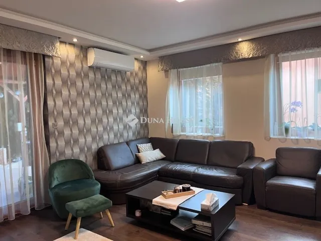 Eladó ház Nyíregyháza, Sóstóhegy 300 nm