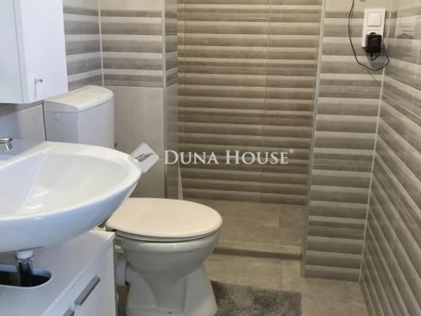 Eladó ház Nyíregyháza, Hímes 200 nm