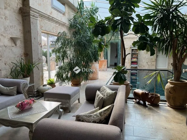 Eladó ház Nyíregyháza, Belváros 341 nm