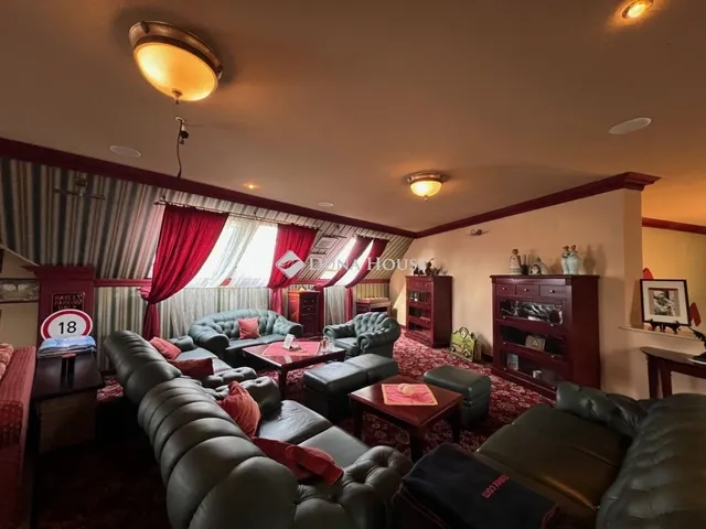 Eladó ház Nyíregyháza, Belváros 341 nm