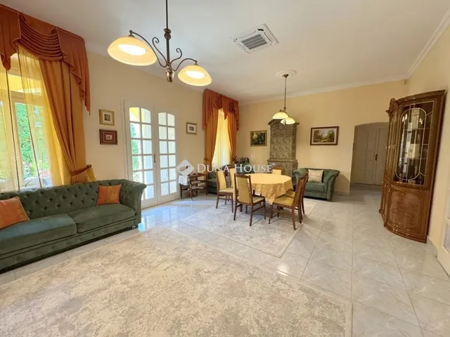 Eladó ház Nagyhalász 260 nm