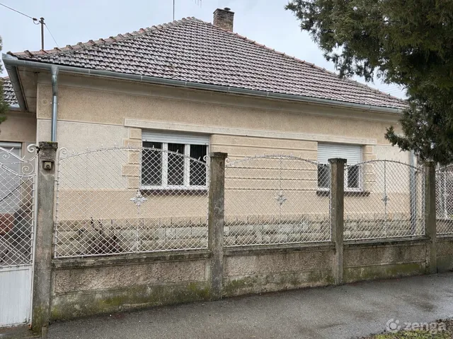 Eladó ház Békéscsaba, Erzsébethely (Jamina) 110 nm