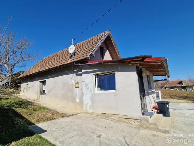 Eladó mezőgazdasági ingatlan Esztergályhorváti, Új utca 31. 65 nm