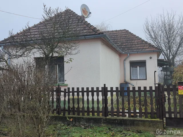 Eladó ház Kisbucsa 65 nm