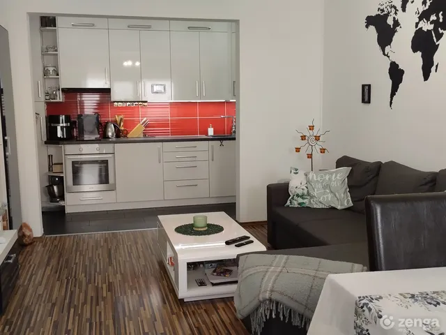 Eladó lakás Győr 68 nm