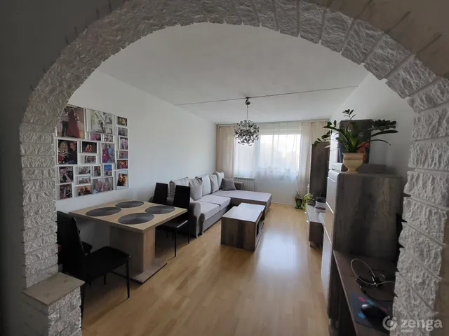 Eladó lakás Győr 53 nm