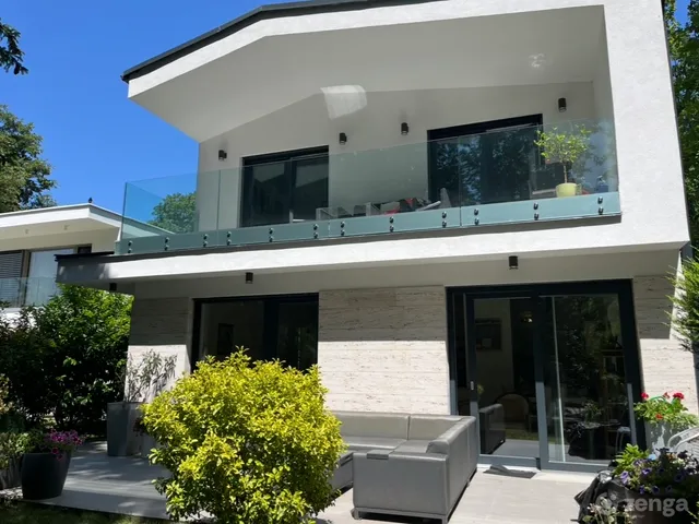 Eladó ház Budapest II. kerület, Adyliget 200 nm