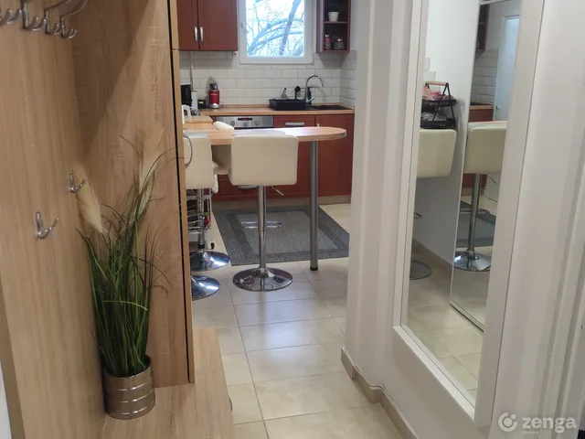 Eladó lakás Budapest IX. kerület, József Attila lakótelep 52 nm