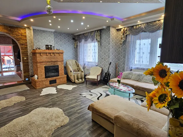 Eladó ház Nyíregyháza, Oros 144 nm