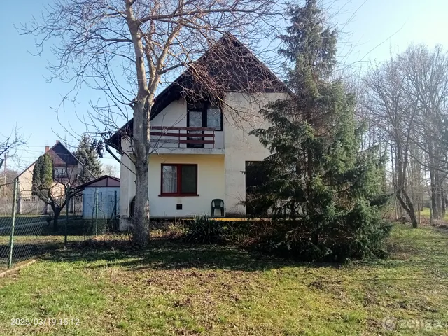 Eladó ház Szajol 208 nm