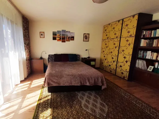 Eladó ház Budapest X. kerület, Óhegy 160 nm