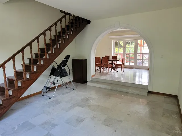 Eladó ház Budapest XVI. kerület, Sashalom 235 nm