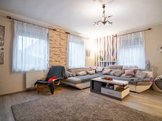 Eladó ház Budapest XVIII. kerület, Ganztelep 102 nm