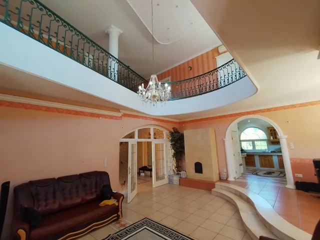 Eladó ház Budapest XVI. kerület, Cinkota 308 nm