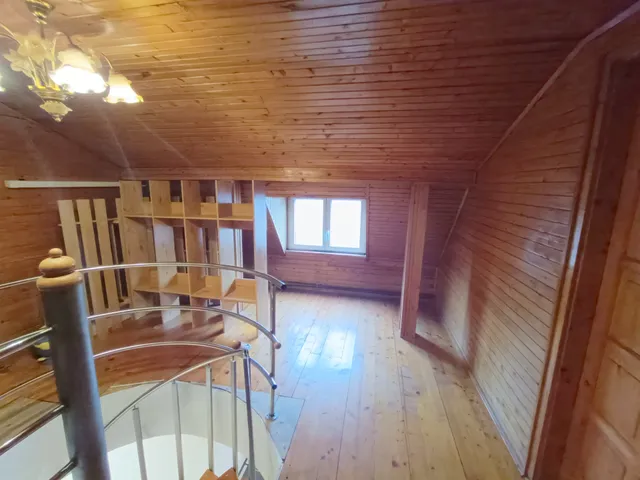 Eladó ház Budapest XVI. kerület, Sashalom 360 nm