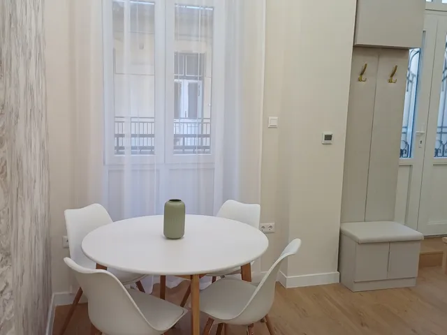 Eladó lakás Budapest VII. kerület, Ligetváros 38 nm