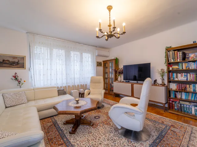 Eladó lakás Budapest XII. kerület, Kissvábhegy 98 nm