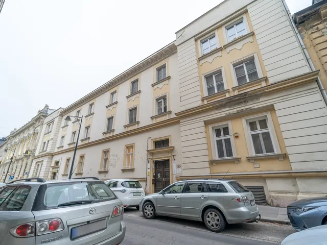 Eladó lakás Budapest VIII. kerület, Palotanegyed 124 nm