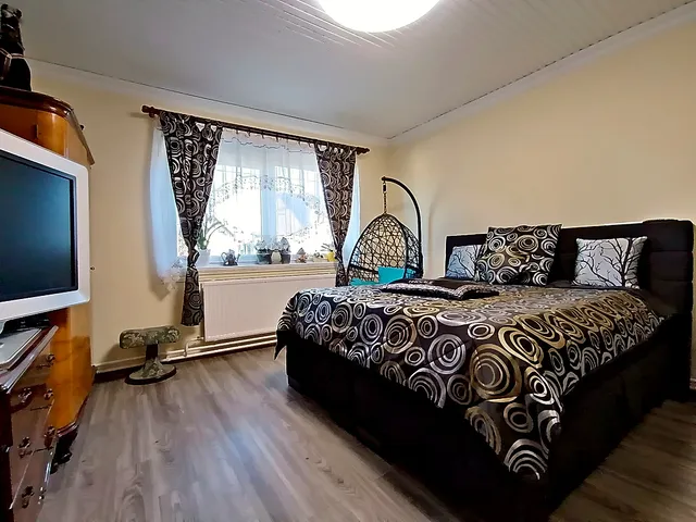 Eladó ház Budapest XX. kerület, Pesterzsébet 195 nm