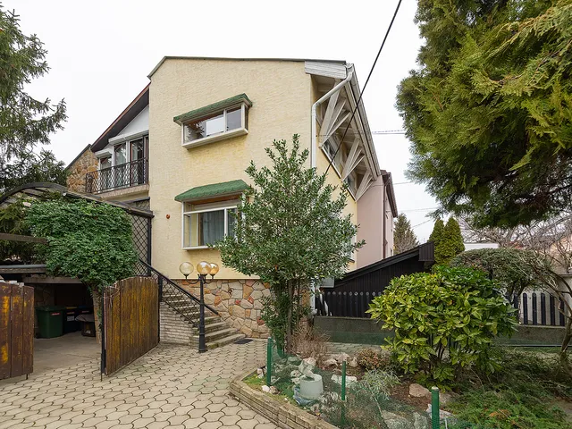 Eladó ház Budapest XVII. kerület 140 nm