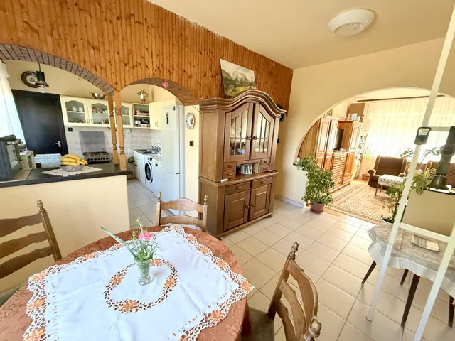 Eladó ház Nagytarcsa 147 nm