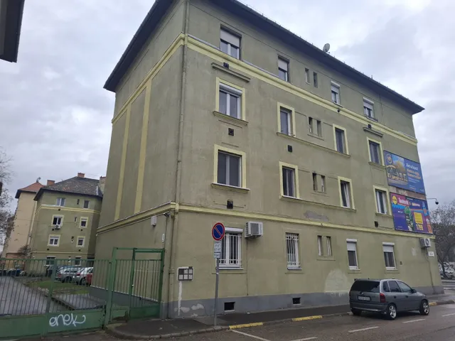 Eladó lakás Budapest X. kerület, Téglagyárdűlő 54 nm