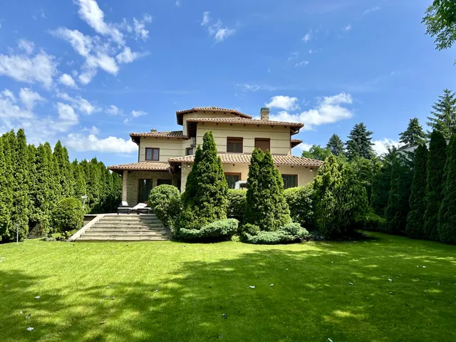 Eladó ház Budapest XVII. kerület, Rákoskeresztúr 350 nm