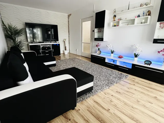 Eladó lakás Budapest XVII. kerület, Rákoskeresztúr 73 nm