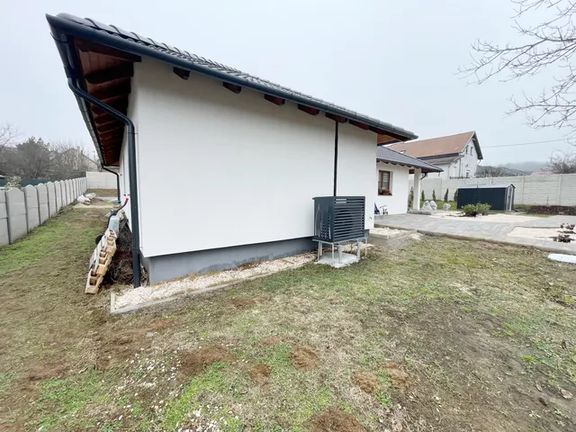 Eladó ház Őrbottyán 130 nm