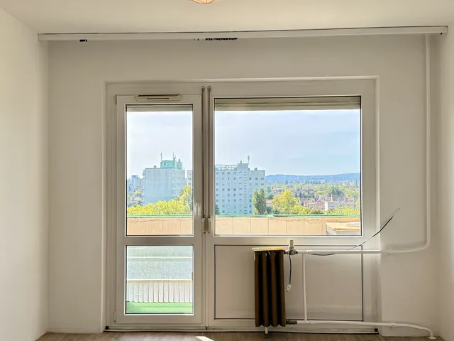 Eladó lakás Budapest XV. kerület, Rákospalota, Szent Korona út  64 nm